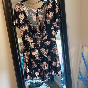 Black floral romper!